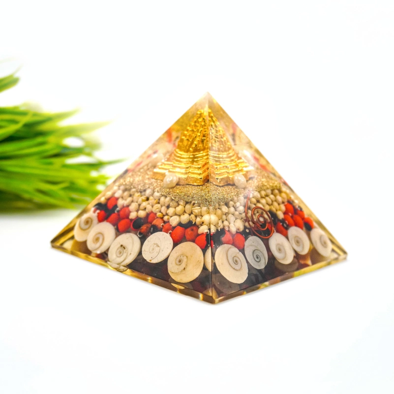 Lakshmi Pyramid with Kaudi